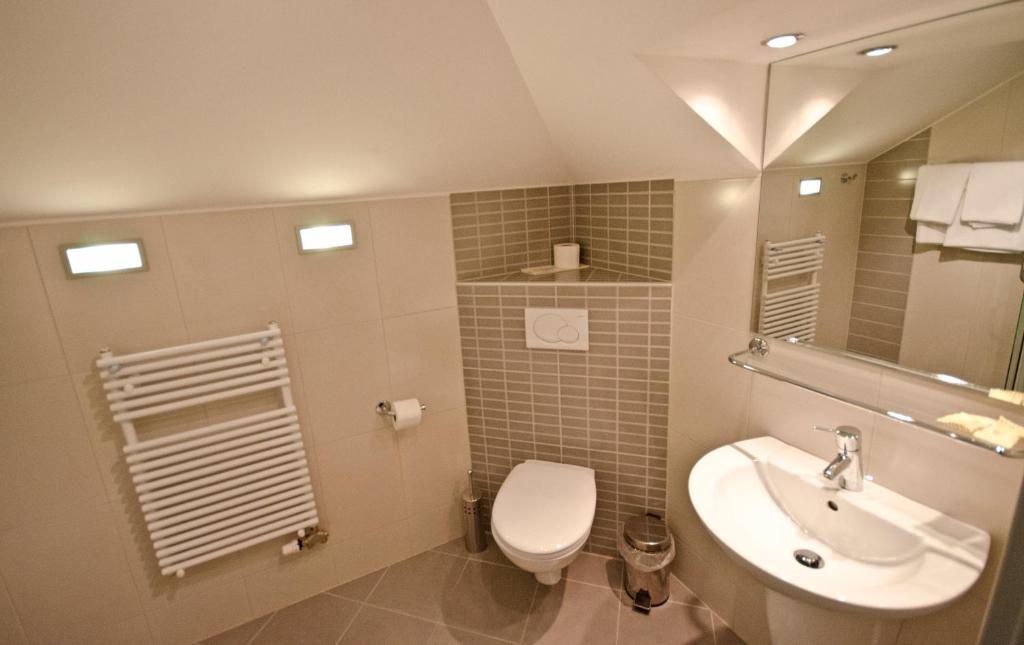 Hotel Promedicum Panzio Veszprém Pokoj fotografie